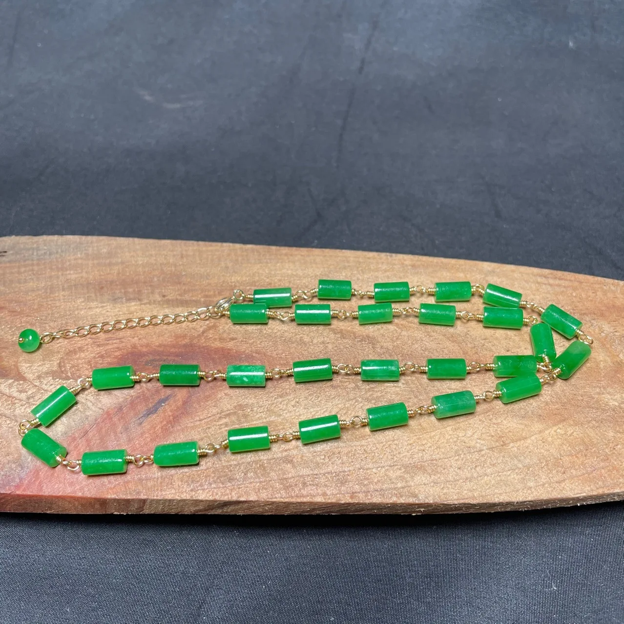 Green Jade Beaded Necklace Vin - Necklaces ulasan dan harga