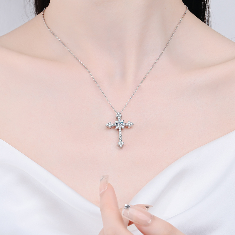 LioraGem Platinum PT950 Full-D - Cross Pendant Necklace Gold ulasan dan harga