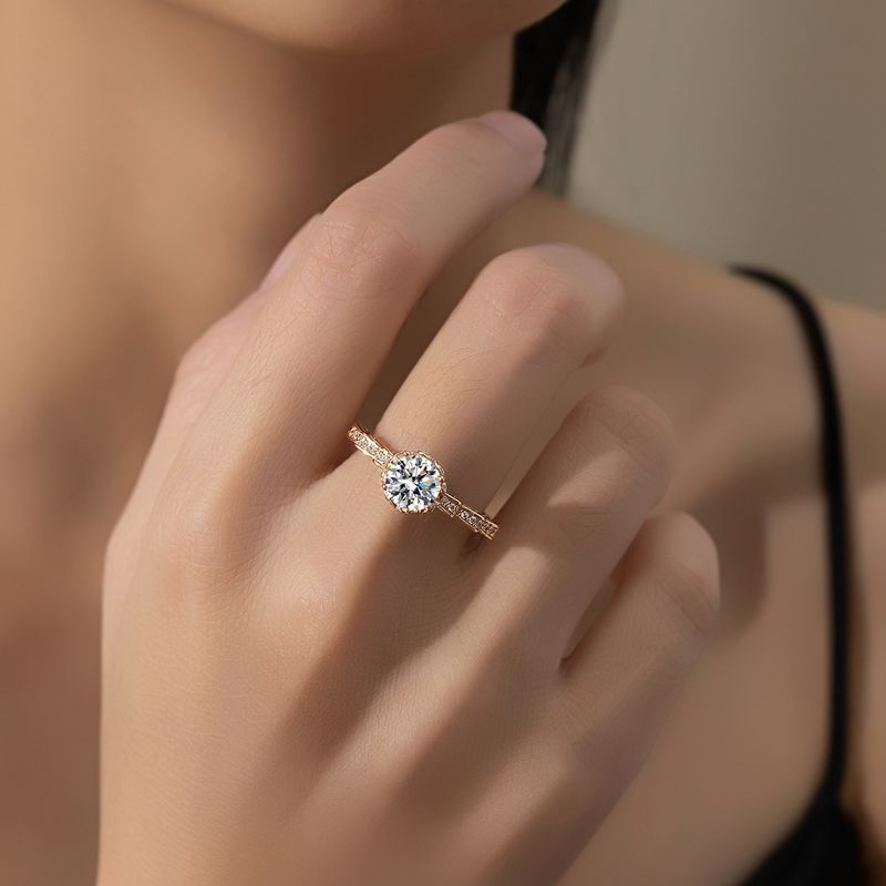 Holiday Gift Four-claw Bouquet - Moissanite Engagement Ring 1 Carat ulasan dan harga
